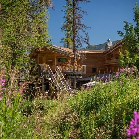& Restaurant Les Escondus Hotel 3*