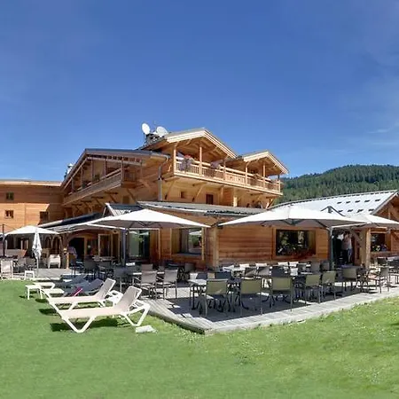 & Restaurant Les Escondus Hotel