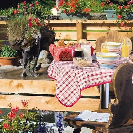 & Restaurant Les Escondus Vars (Hautes-Alpes)