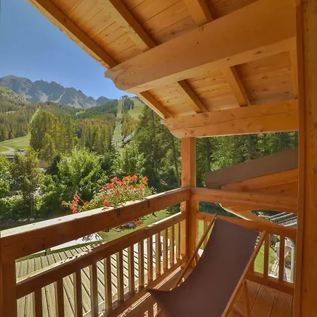 Hotel Hotel&restaurant Les Escondus 3*