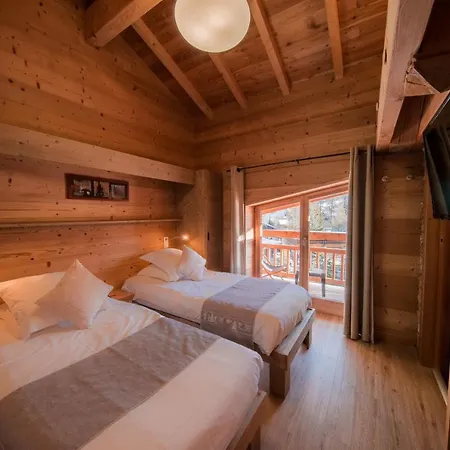 Hotel & Restaurant Les Escondus 3*