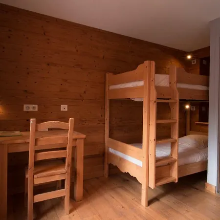 & Restaurant Les Escondus Hotel Vars (Hautes-Alpes)